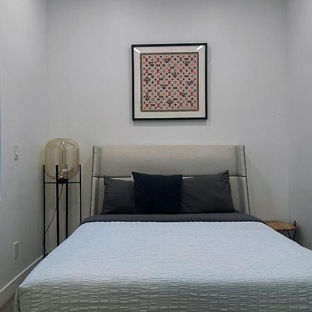 Stunning View Hollywood Hills Guest House Лос-Анджелес Экстерьер фото