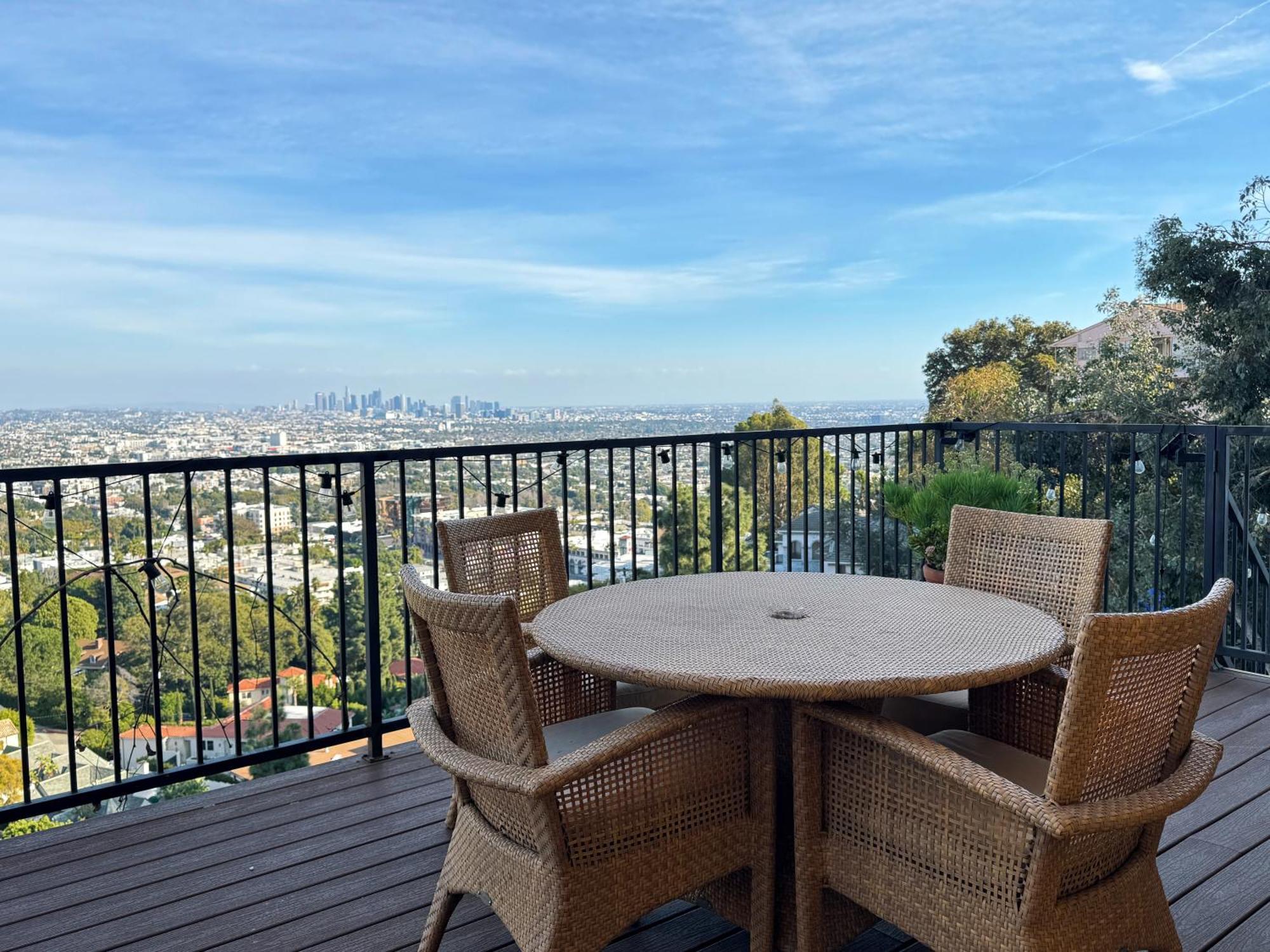 Stunning View Hollywood Hills Guest House Лос-Анджелес Экстерьер фото